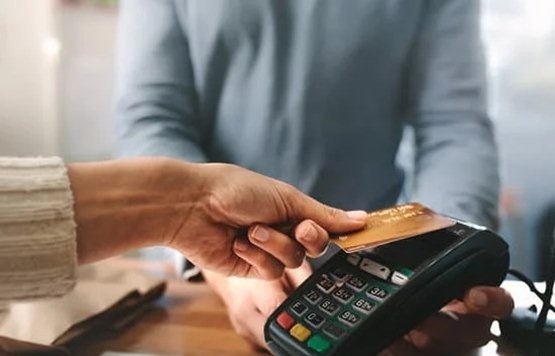银联机刷信用卡手续费怎么扣？